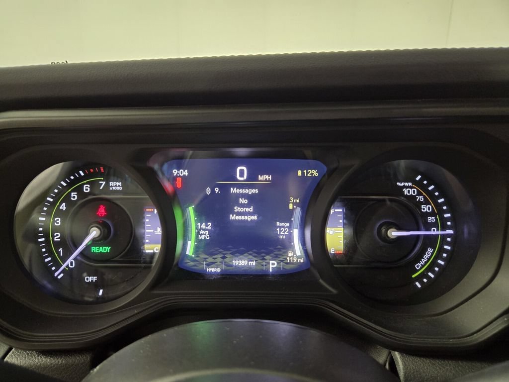 Used 2024 Jeep Wrangler Unlimited Rubicon 4xe AWD/4WD image 18