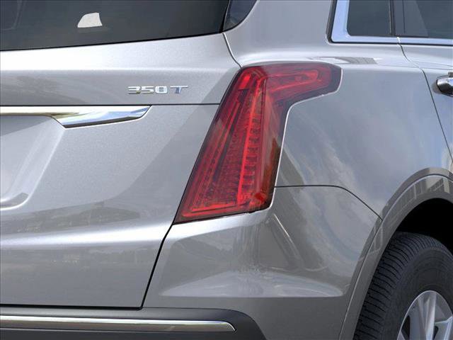 New 2026 Cadillac XT5 Luxury image 11