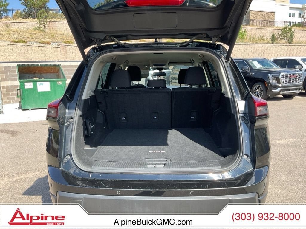 Used 2024 Nissan Rogue SV AWD/4WD image 20