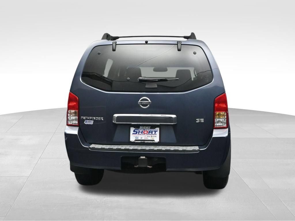 Used 2006 Nissan Pathfinder SE w/ (P01) Se Premium Pkg AWD/4WD image 4