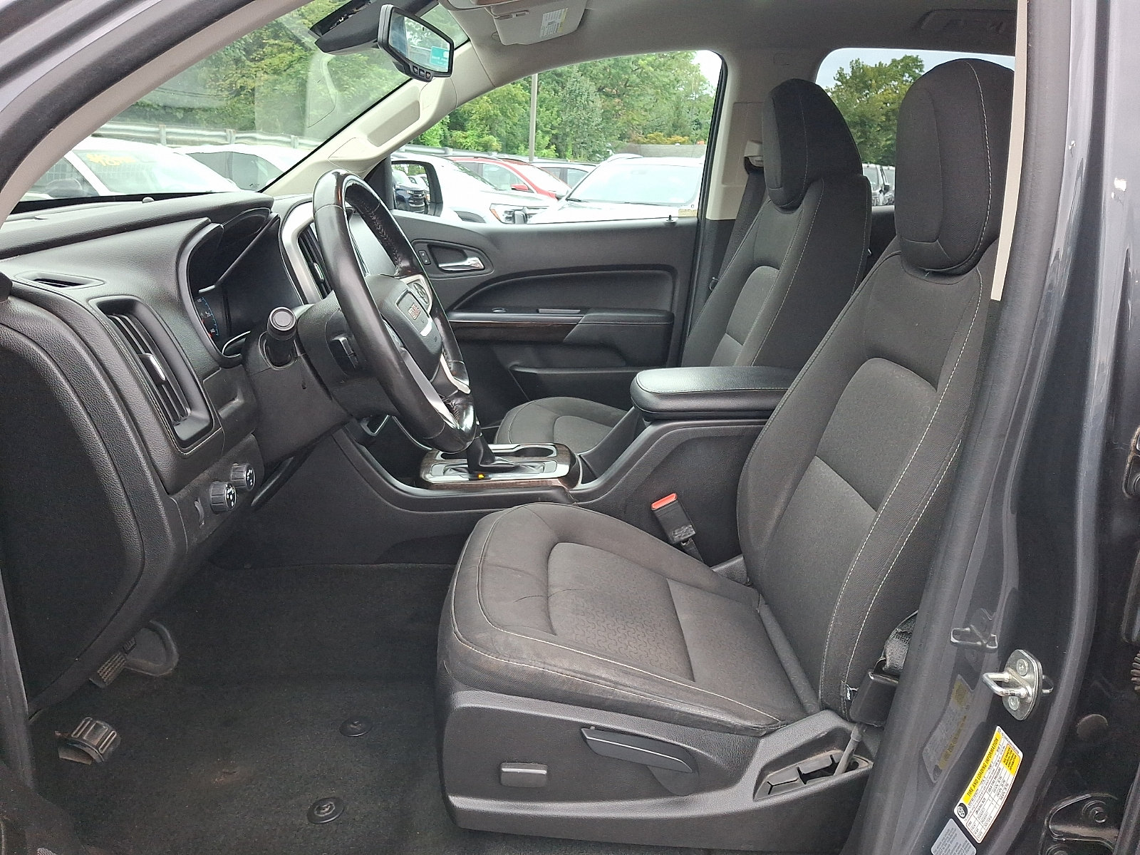 Used 2017 GMC Canyon SLE w/ SLE Convenience Package AWD/4WD image 14