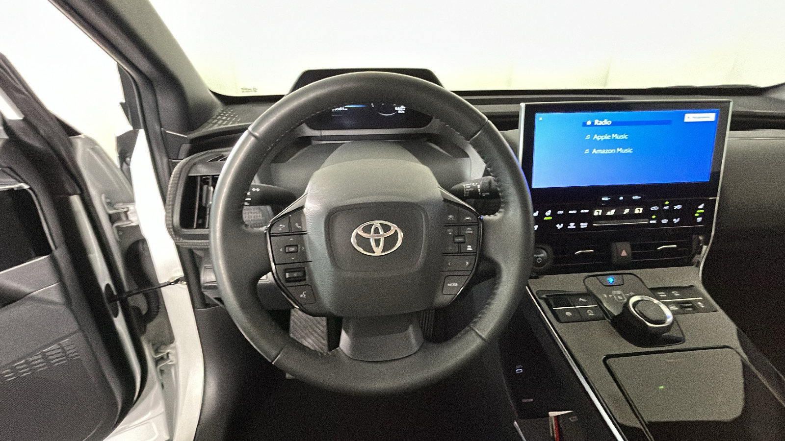 Used 2023 Toyota bZ4X AWD w/ Weather Package image 18