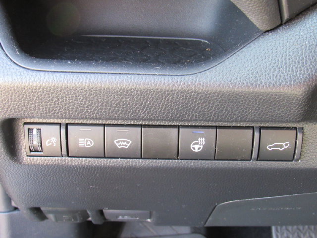 Used 2024 Toyota RAV4 XLE Premium w/ Weather Package AWD/4WD image 30