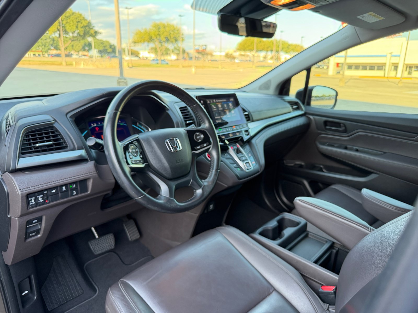 Used 2018 Honda Odyssey EX-L image 16