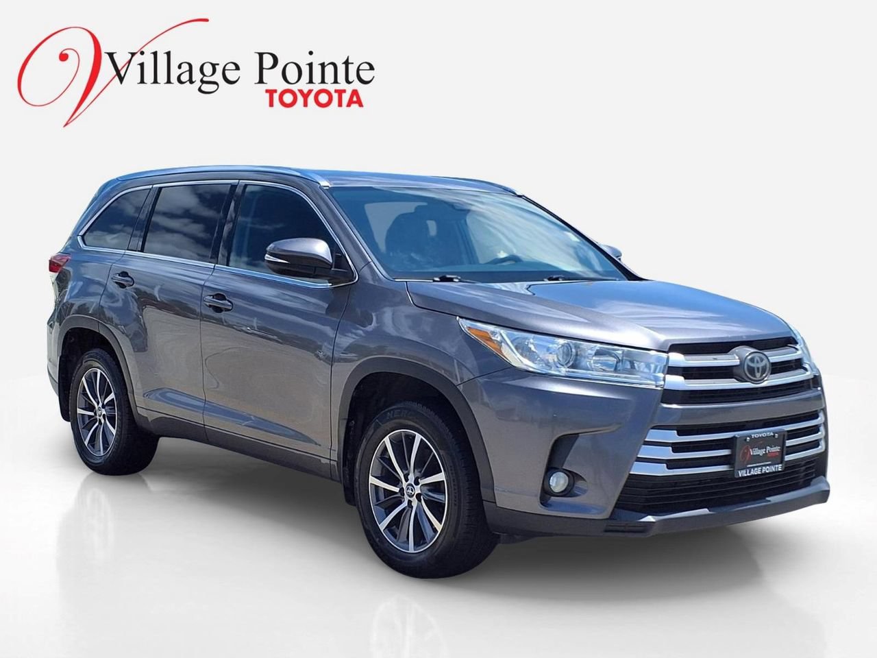 Used 2018 Toyota Highlander XLE AWD/4WD image 9