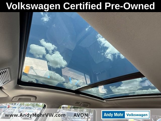 Used 2024 Volkswagen Atlas SEL Premium R-Line AWD/4WD image 32