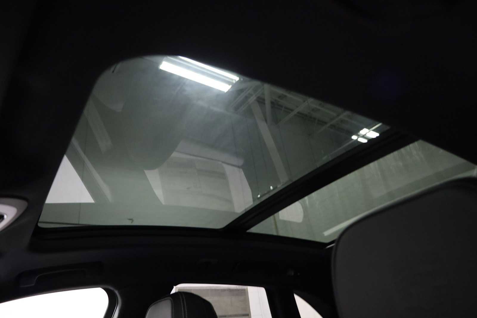 Certified 2025 Porsche Macan GTS image 20