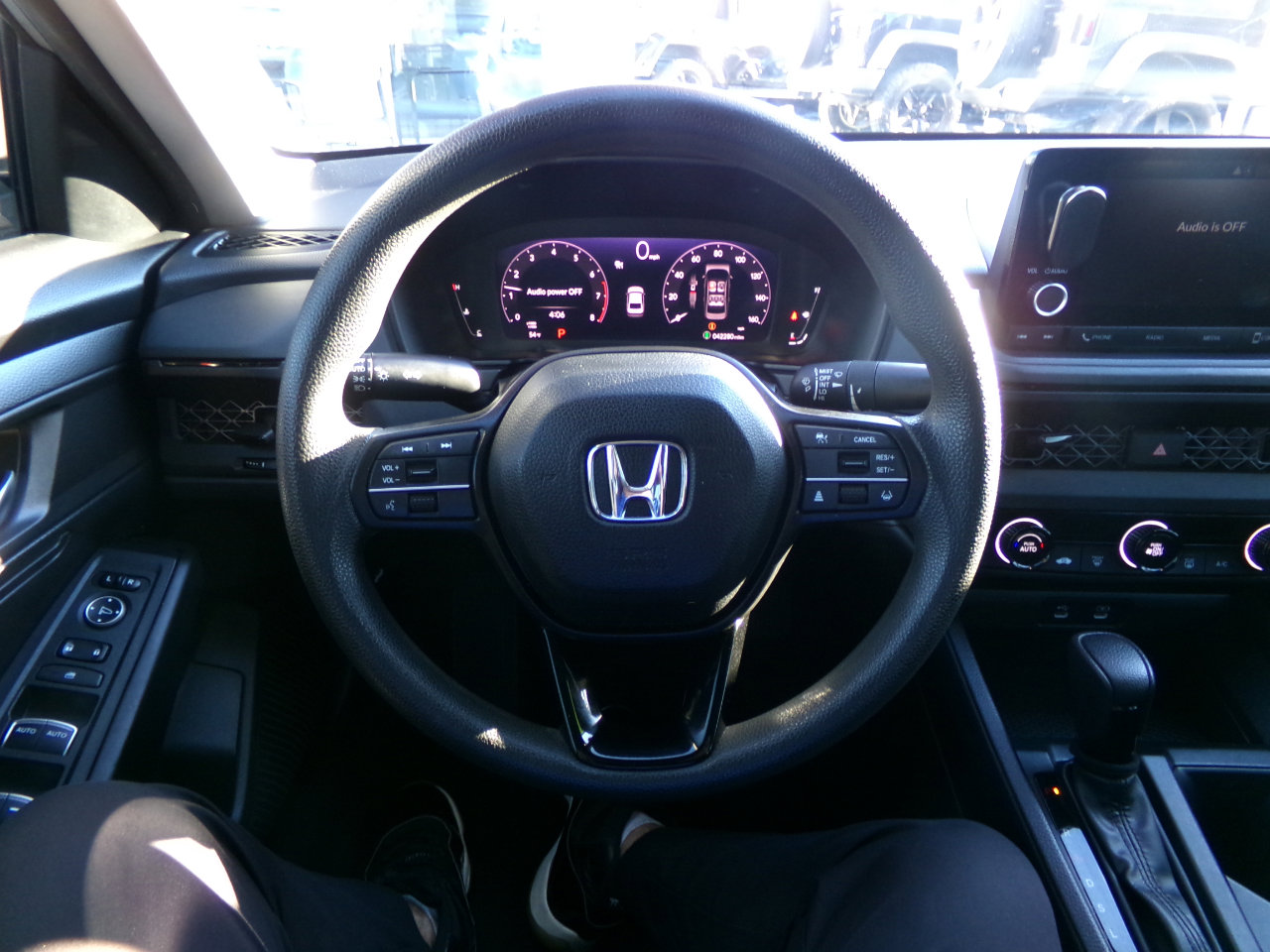Used 2024 Honda Accord LX image 10