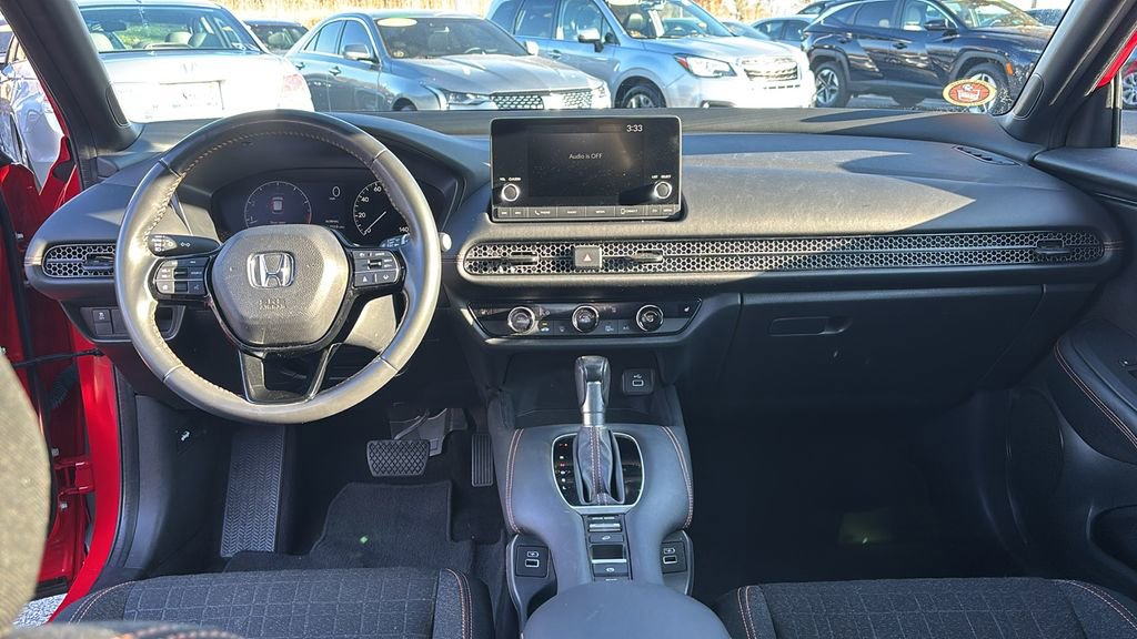 Used 2023 Honda HR-V Sport image 12