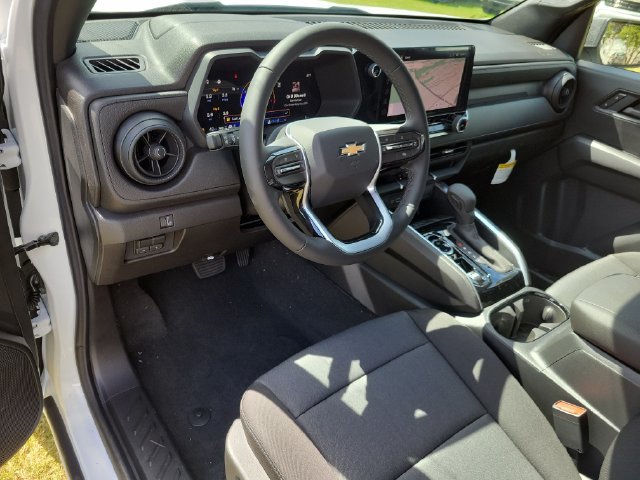 New 2026 Chevrolet Colorado W/T w/ WT Custom Package AWD/4WD image 19