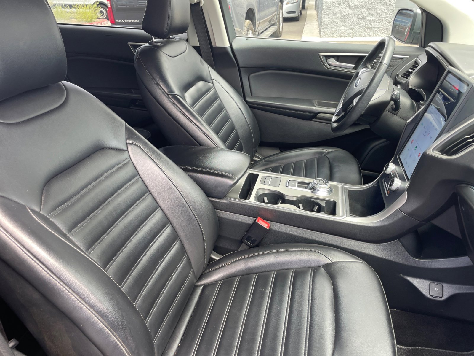 Used 2022 Ford Edge SEL AWD/4WD image 29