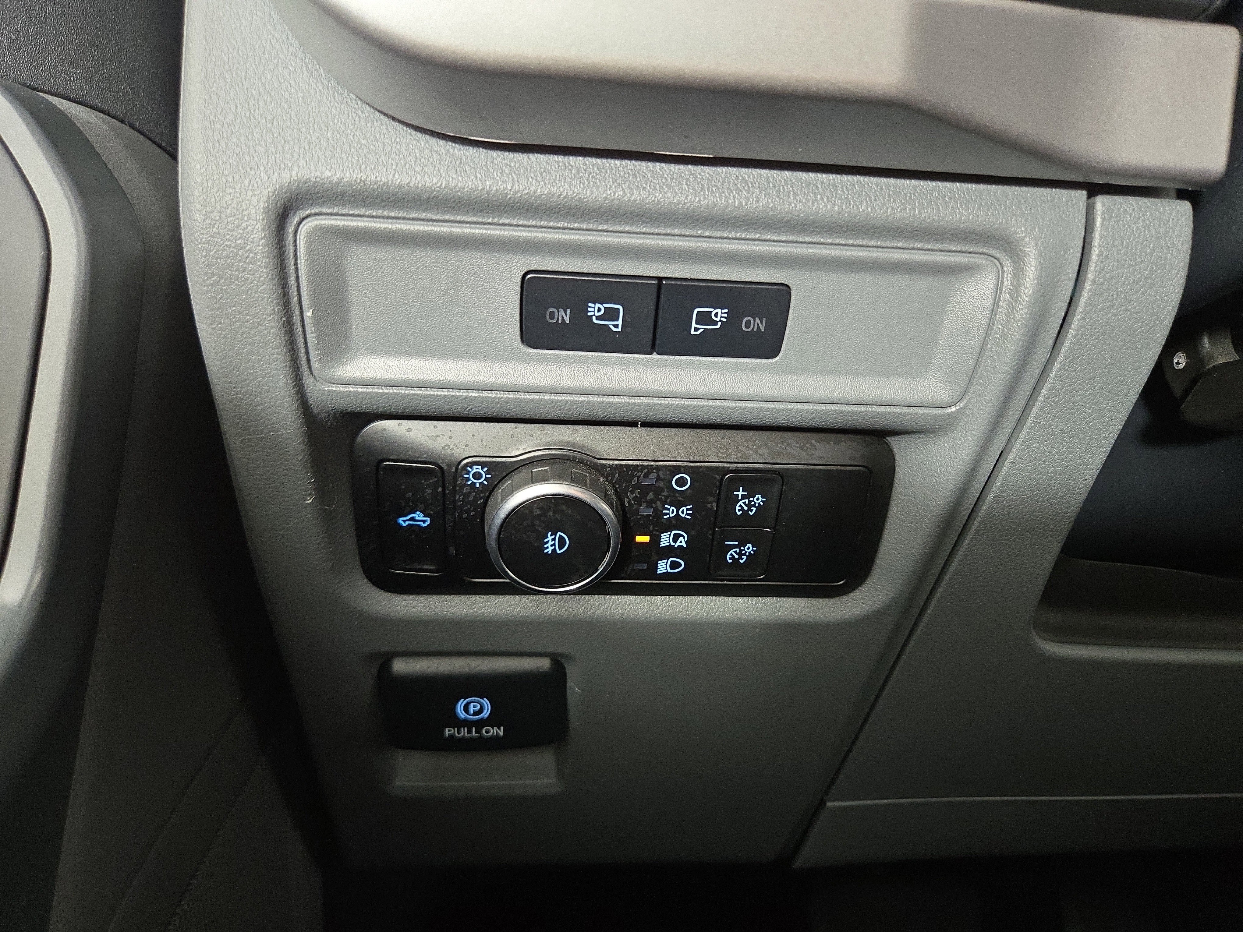 Used 2023 Ford F150 XLT image 27