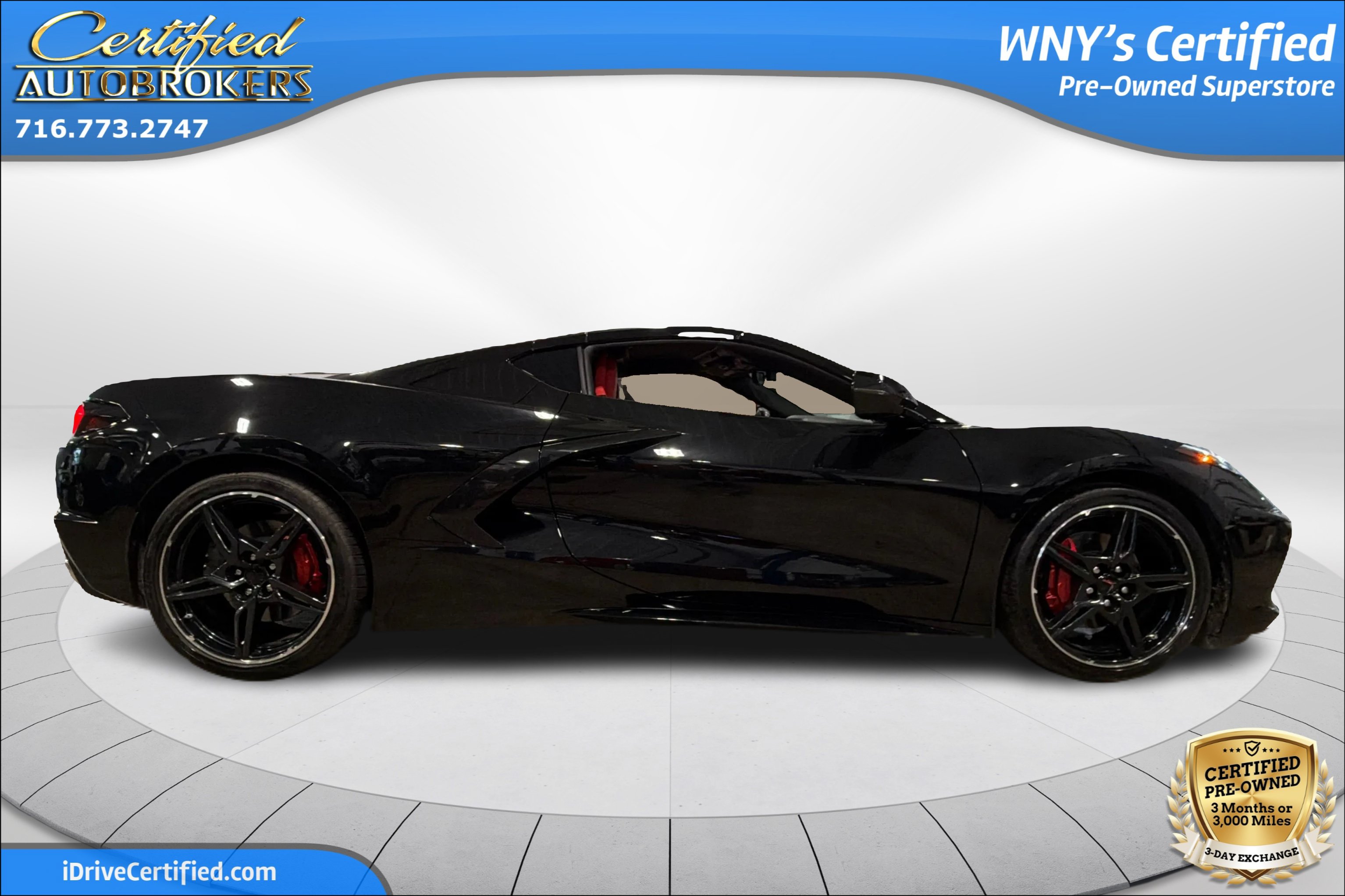Used 2020 Chevrolet Corvette Stingray 2LT w/ 2LT Preferred Equipment Group RWD image 4