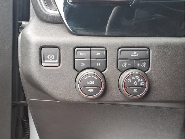 Used 2025 Chevrolet Silverado 1500 RST AWD/4WD image 14