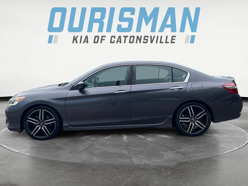Used 2016 Honda Accord Sport image 3