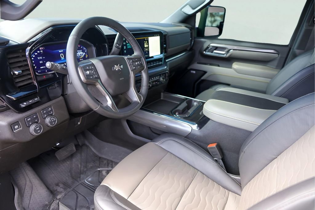 Certified 2025 Chevrolet Silverado 2500 ZR2 w/ Technology Package image 13