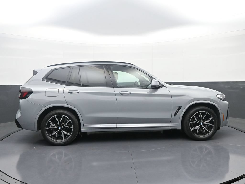 Used 2023 BMW X3 xDrive30i w/ M Sport Package AWD/4WD image 8