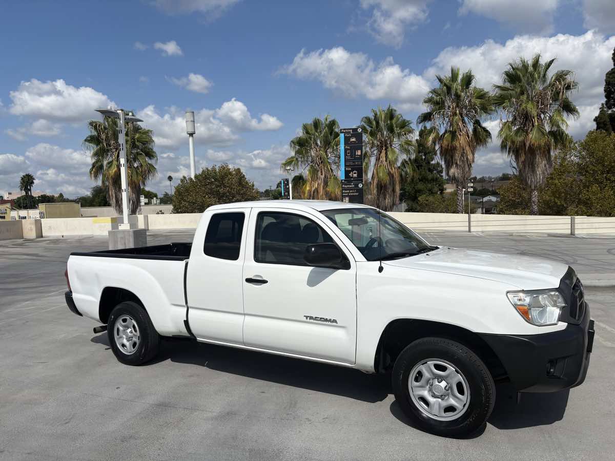 Used 2015 Toyota Tacoma 2WD Access Cab image 28