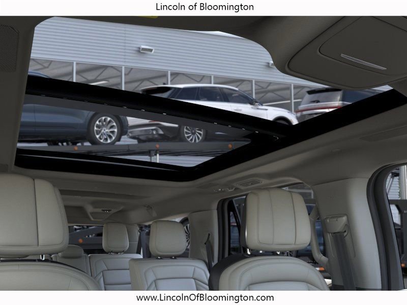 New 2026 Lincoln Navigator L Reserve AWD/4WD image 25