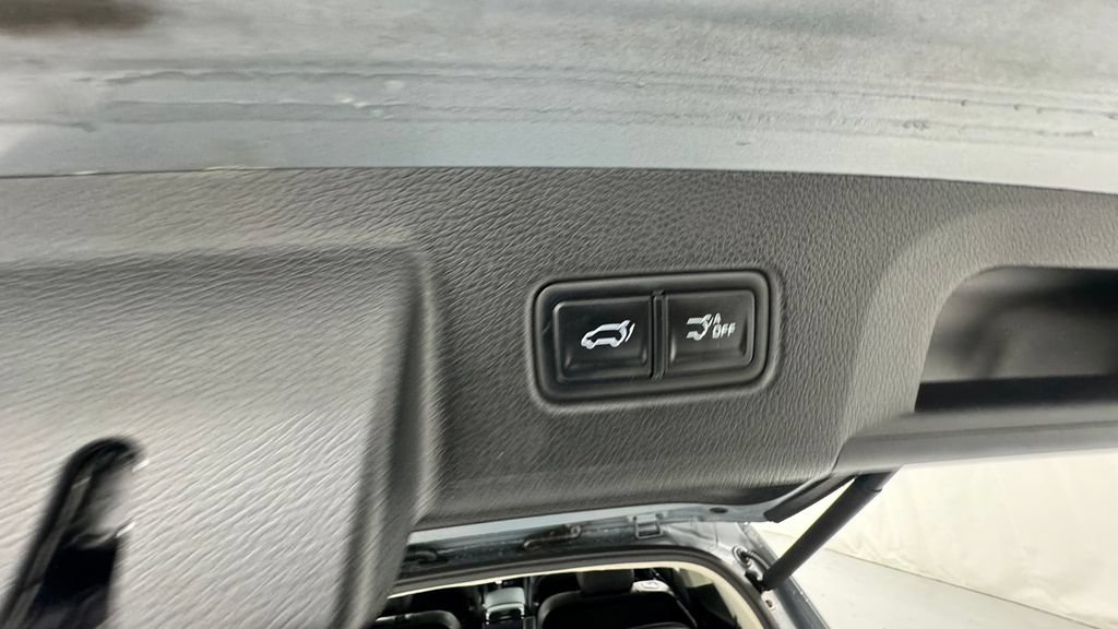Used 2024 Kia Telluride SX Prestige AWD/4WD image 17