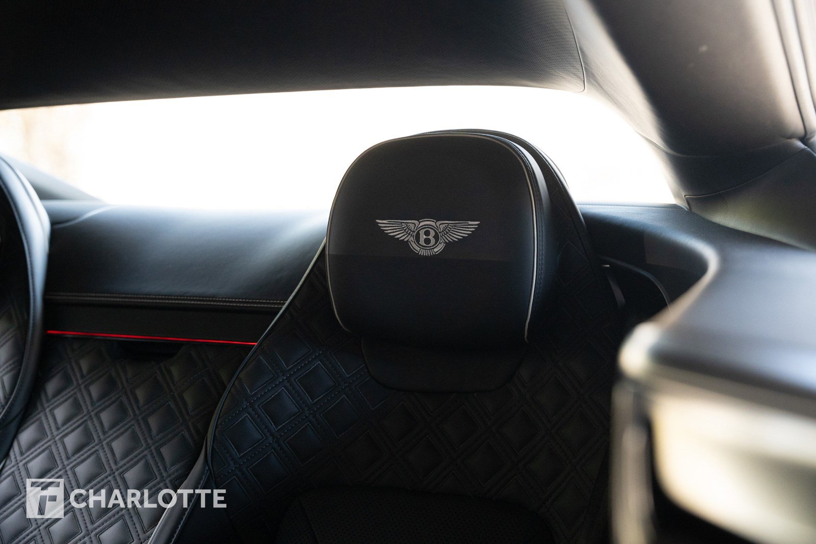 Used 2020 Bentley Continental GT V8 image 20