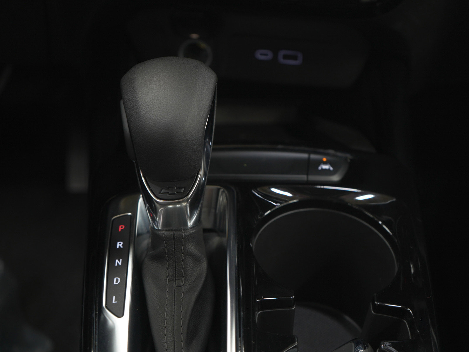 Used 2024 Chevrolet Trax LT w/ Sunroof Package image 19