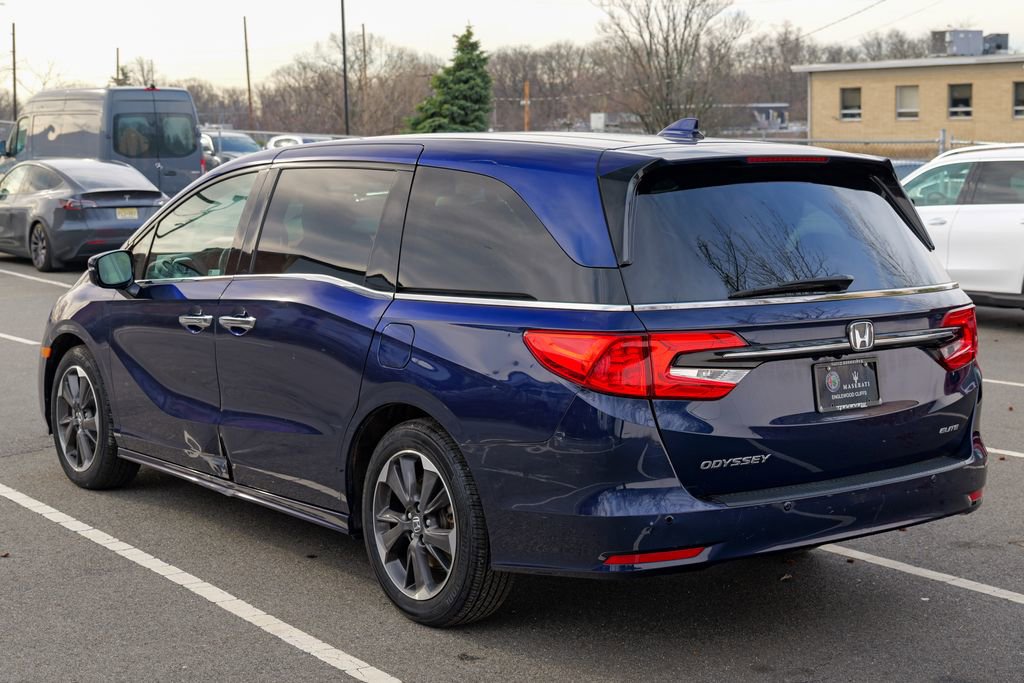 Used 2024 Honda Odyssey Elite image 5