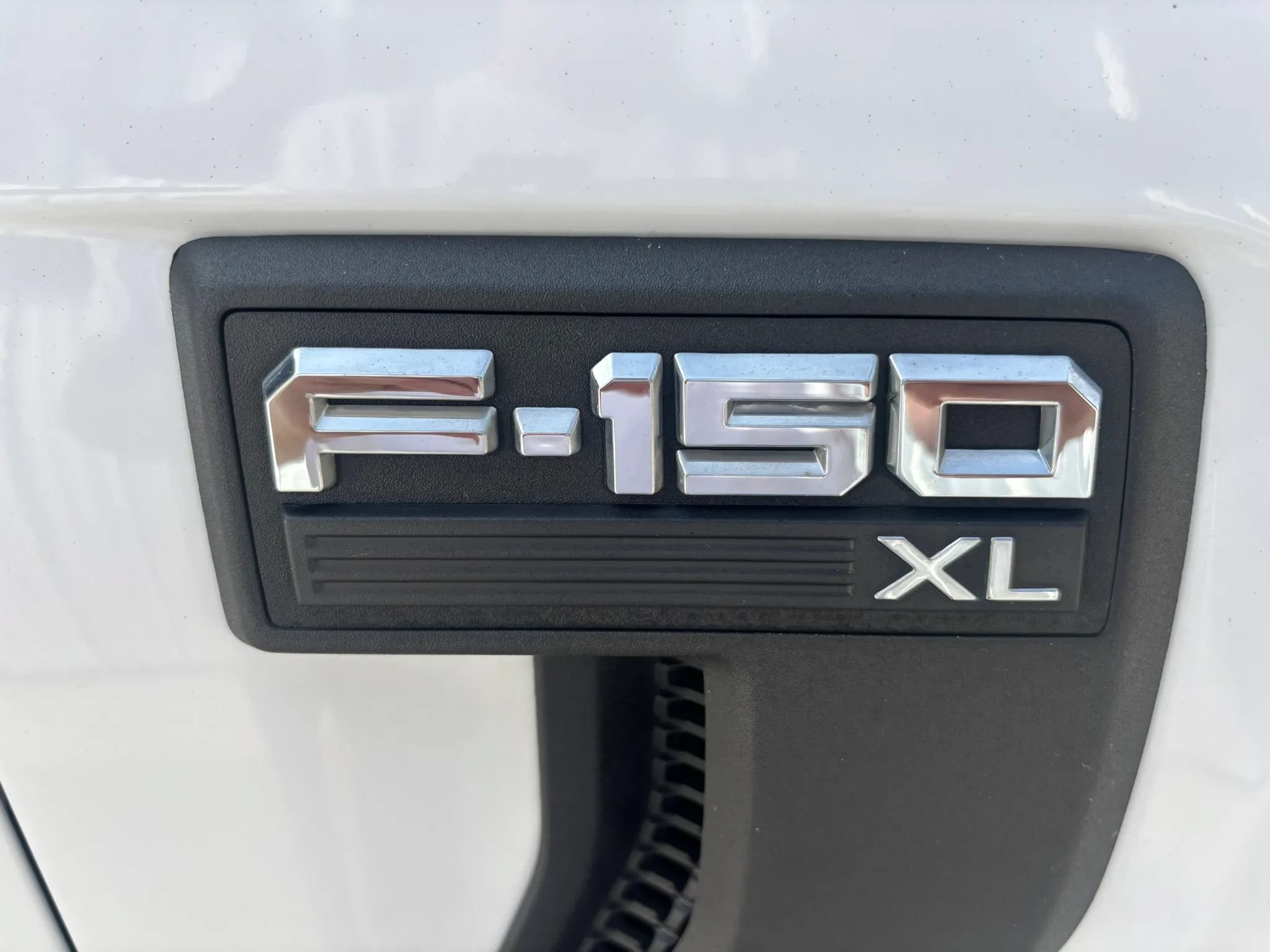 Used 2022 Ford F150 XL RWD image 8