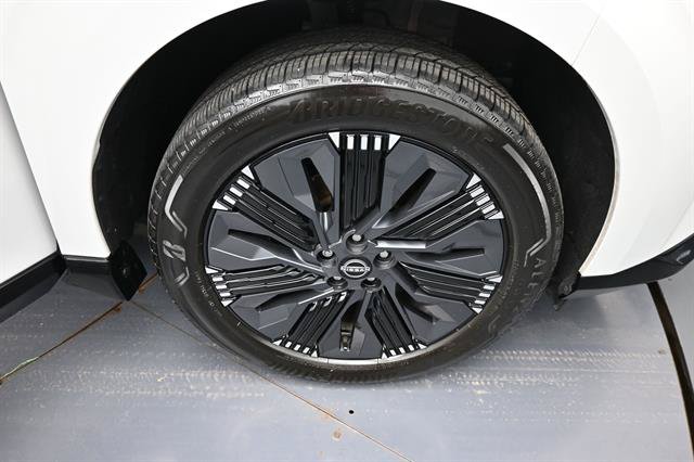 Used 2025 Nissan Murano Platinum w/ Cargo Package AWD/4WD image 5