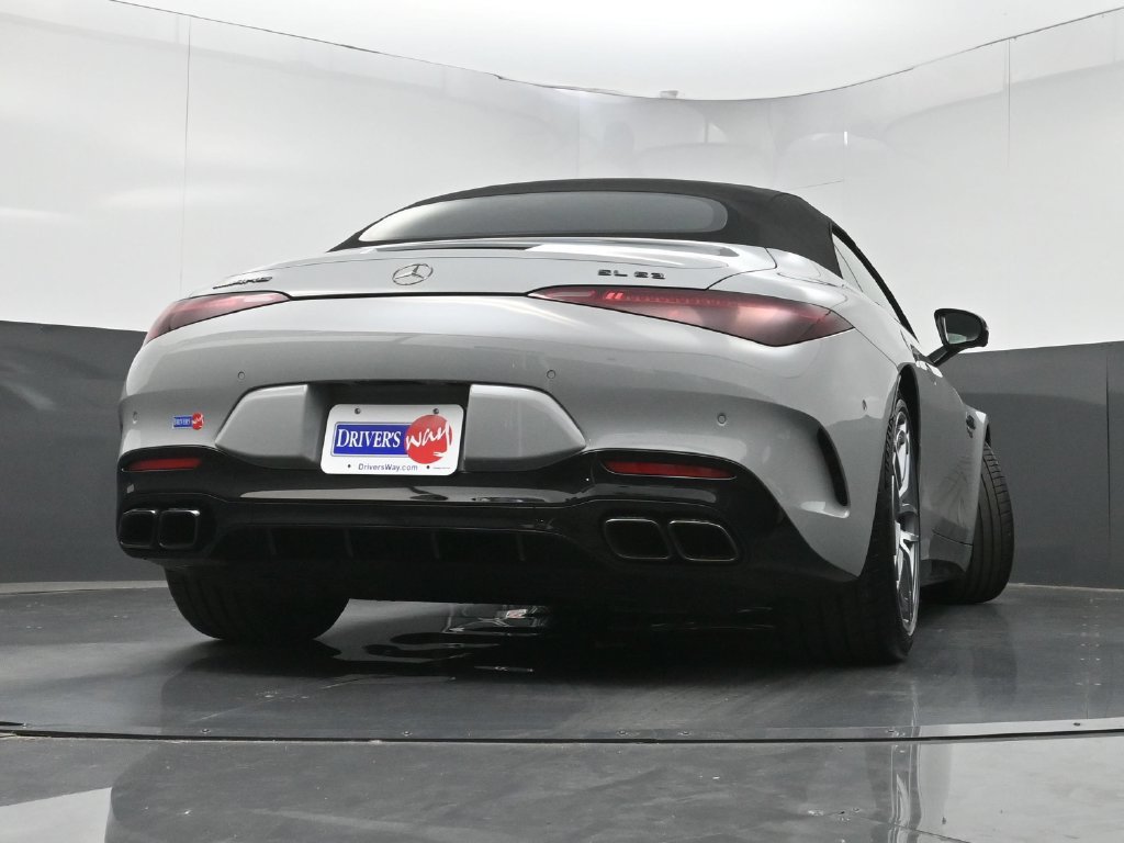 Used 2022 Mercedes-Benz SL 63 AMG 4MATIC image 28