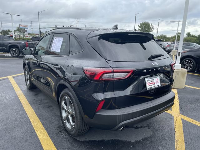 Used 2025 Ford Escape ST-Line FWD image 30