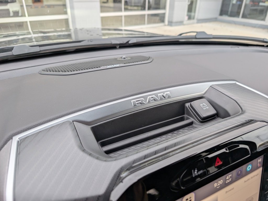 New 2026 RAM 1500 4x4 Crew Cab image 30
