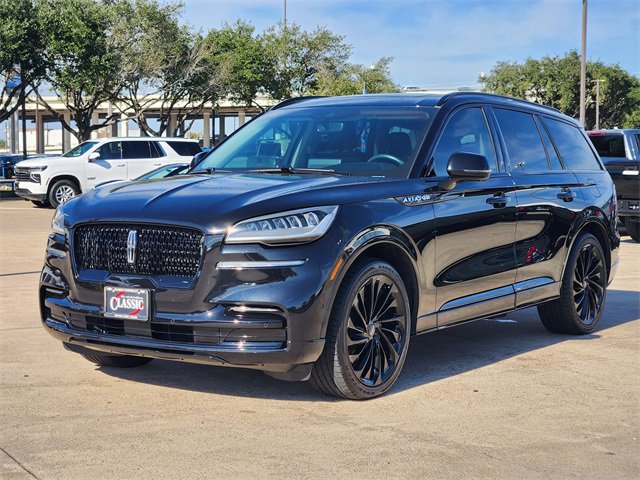 Used 2024 Lincoln Aviator Reserve w/ Jet Package image 3