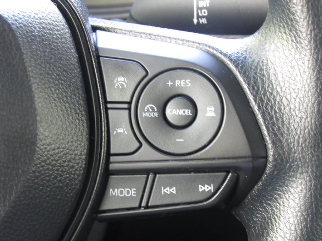 Certified 2025 Toyota Corolla Cross AWD Hybrid image 23