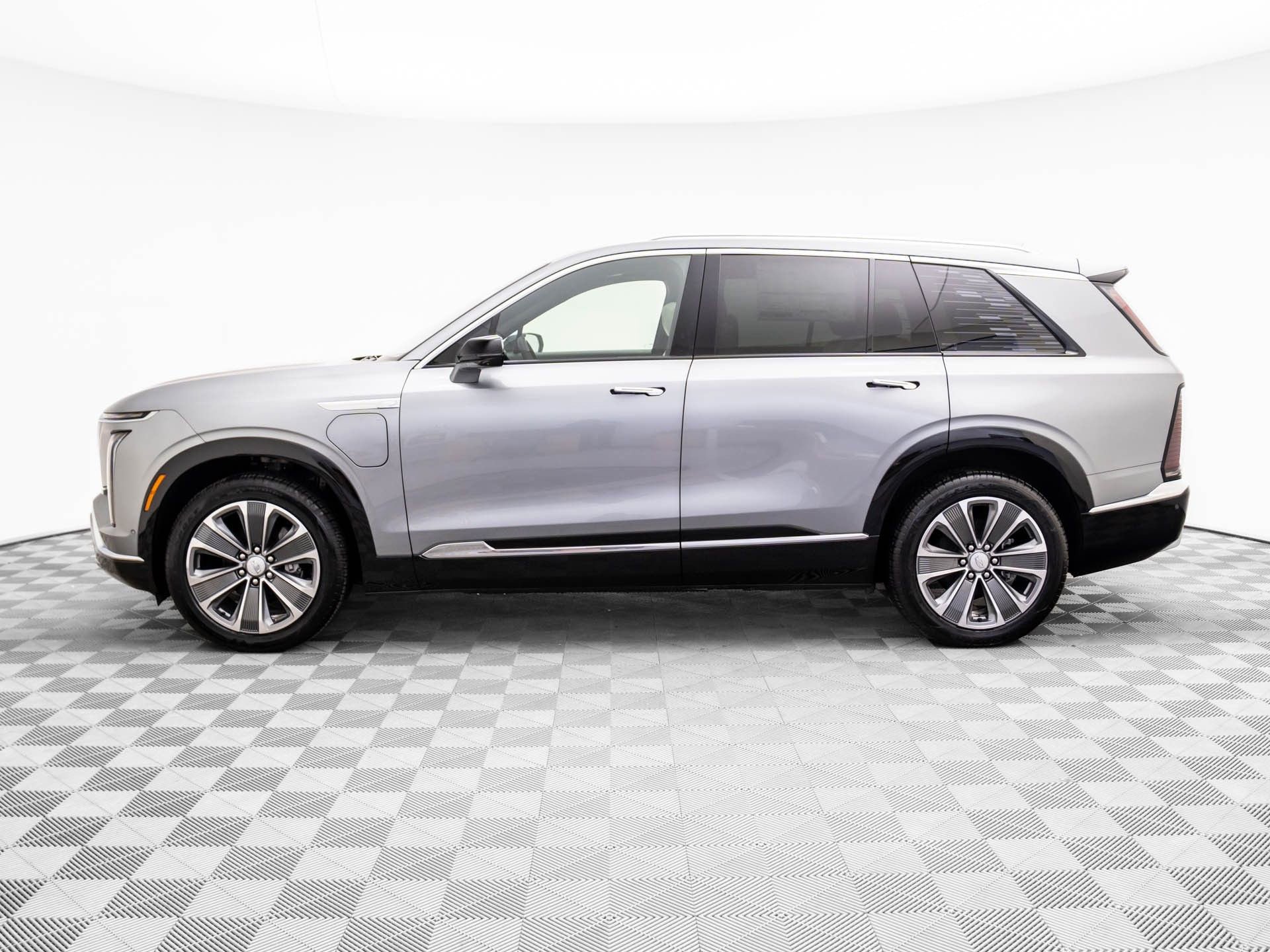 New 2026 Cadillac Vistiq Luxury w/ LPO, Floor Liner Package AWD/4WD image 2