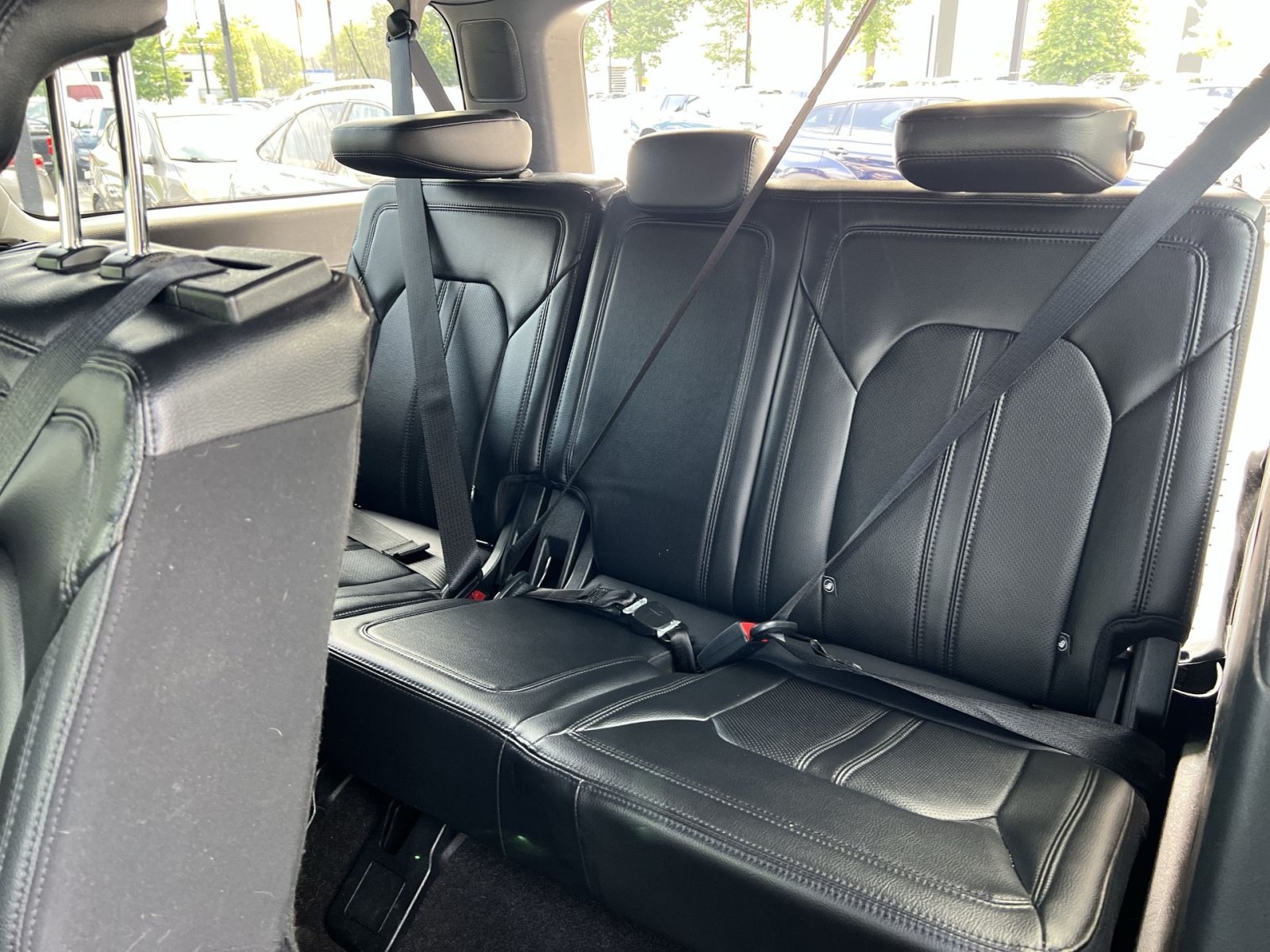 Used 2020 Ford Expedition Max Limited w/ Equipment Group 301A AWD/4WD image 26