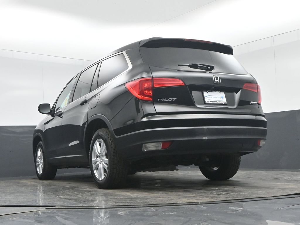 Used 2017 Honda Pilot LX image 60