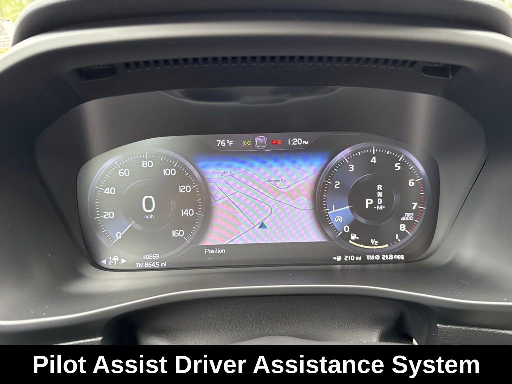 Used 2021 Volvo XC40 T5 Inscription w/ Advanced Package image 13