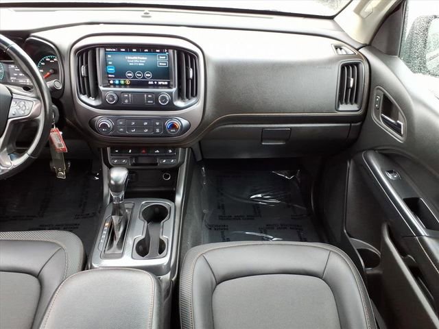 Used 2022 GMC Canyon AT4 w/ Trailering Package image 18