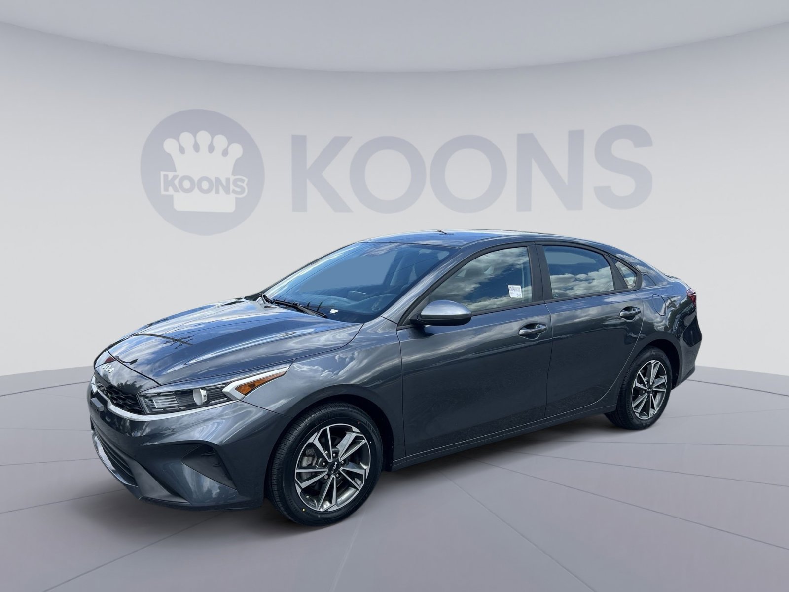 Used 2023 Kia Forte LXS FWD image 1