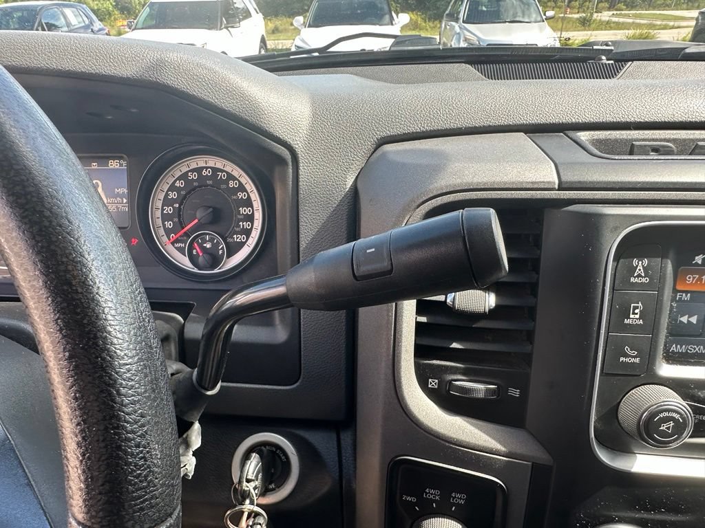 Used 2014 RAM 2500 Tradesman w/ Chrome Appearance Group AWD/4WD image 13