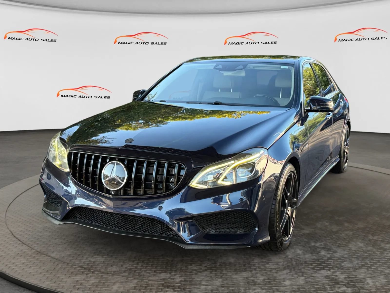 Used 2014 Mercedes-Benz E 550 4MATIC Sedan