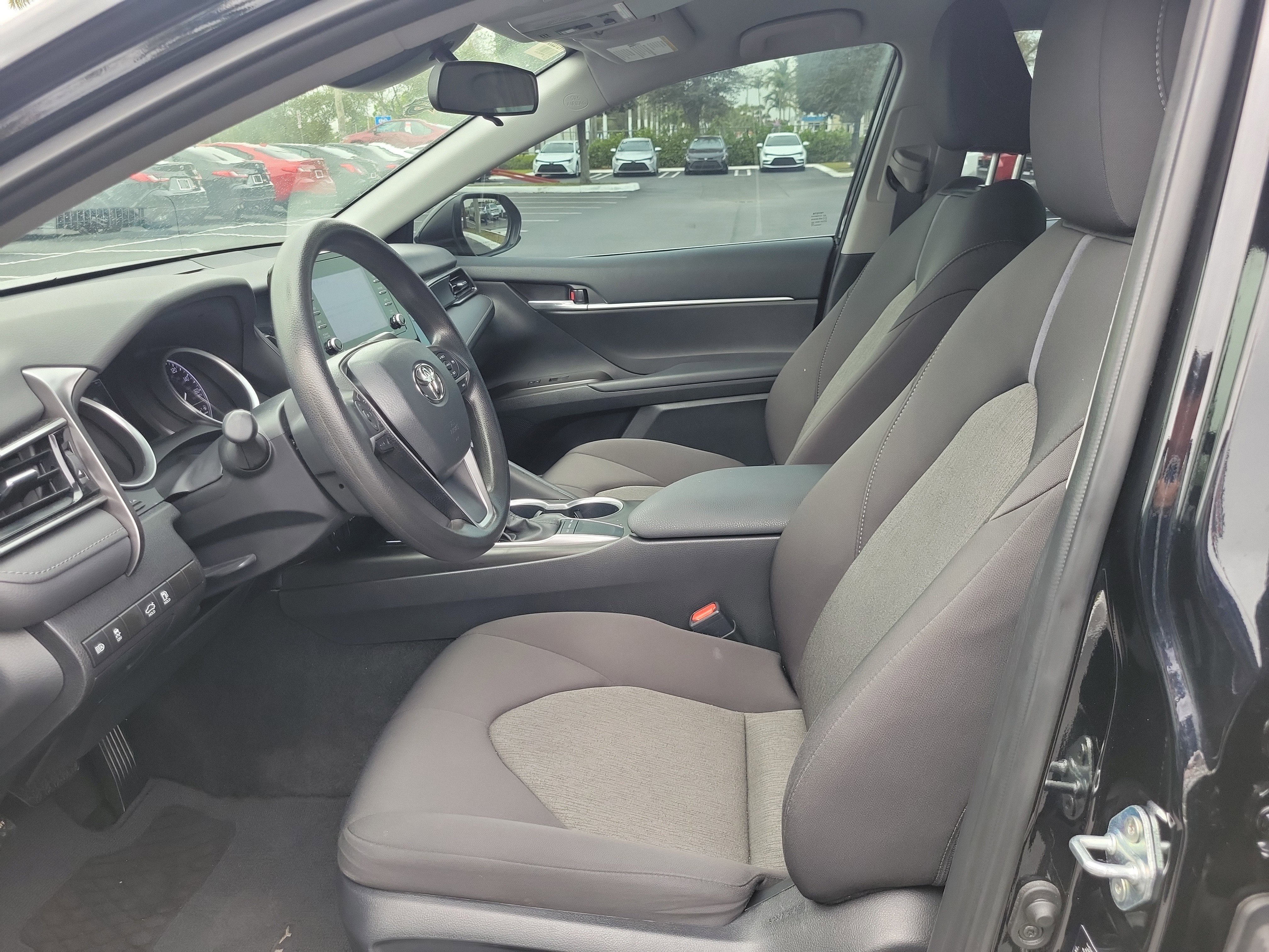 Used 2023 Toyota Camry LE image 19