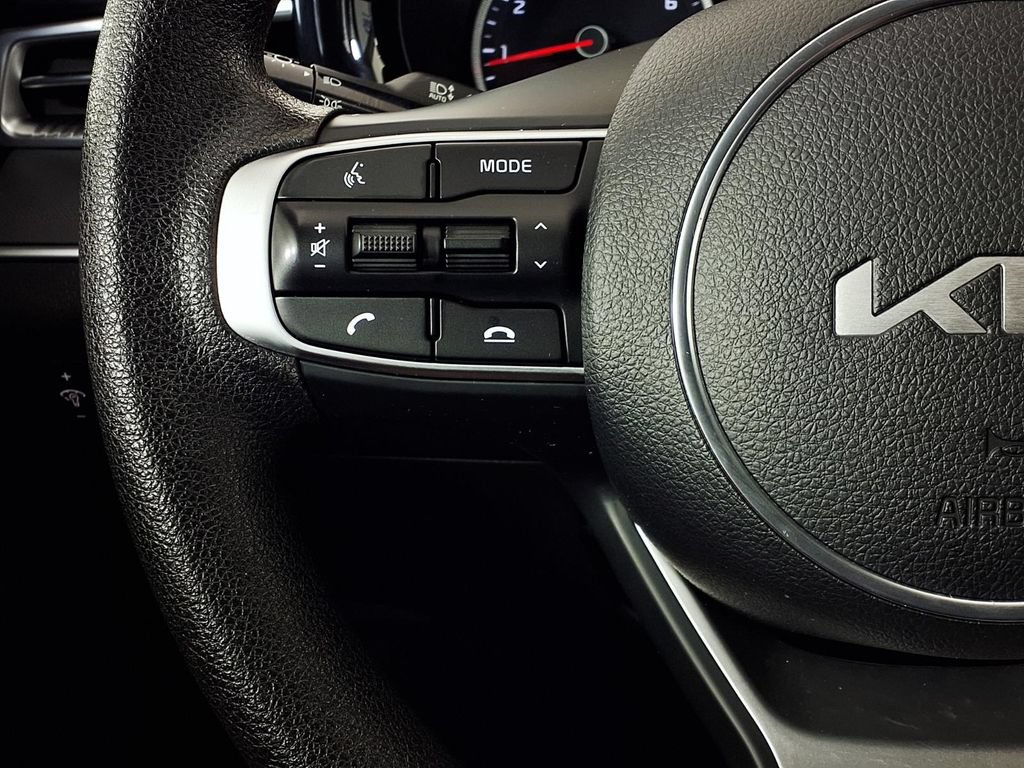 Used 2024 Kia K5 LXS FWD image 18