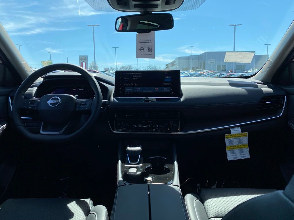 New 2025 Nissan Rogue Platinum w/ Tech Package image 20