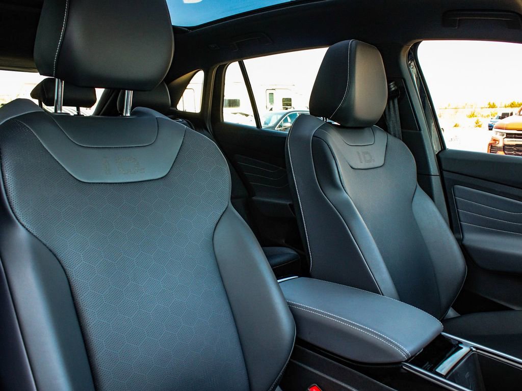 Used 2023 Volkswagen ID.4 Pro S image 41