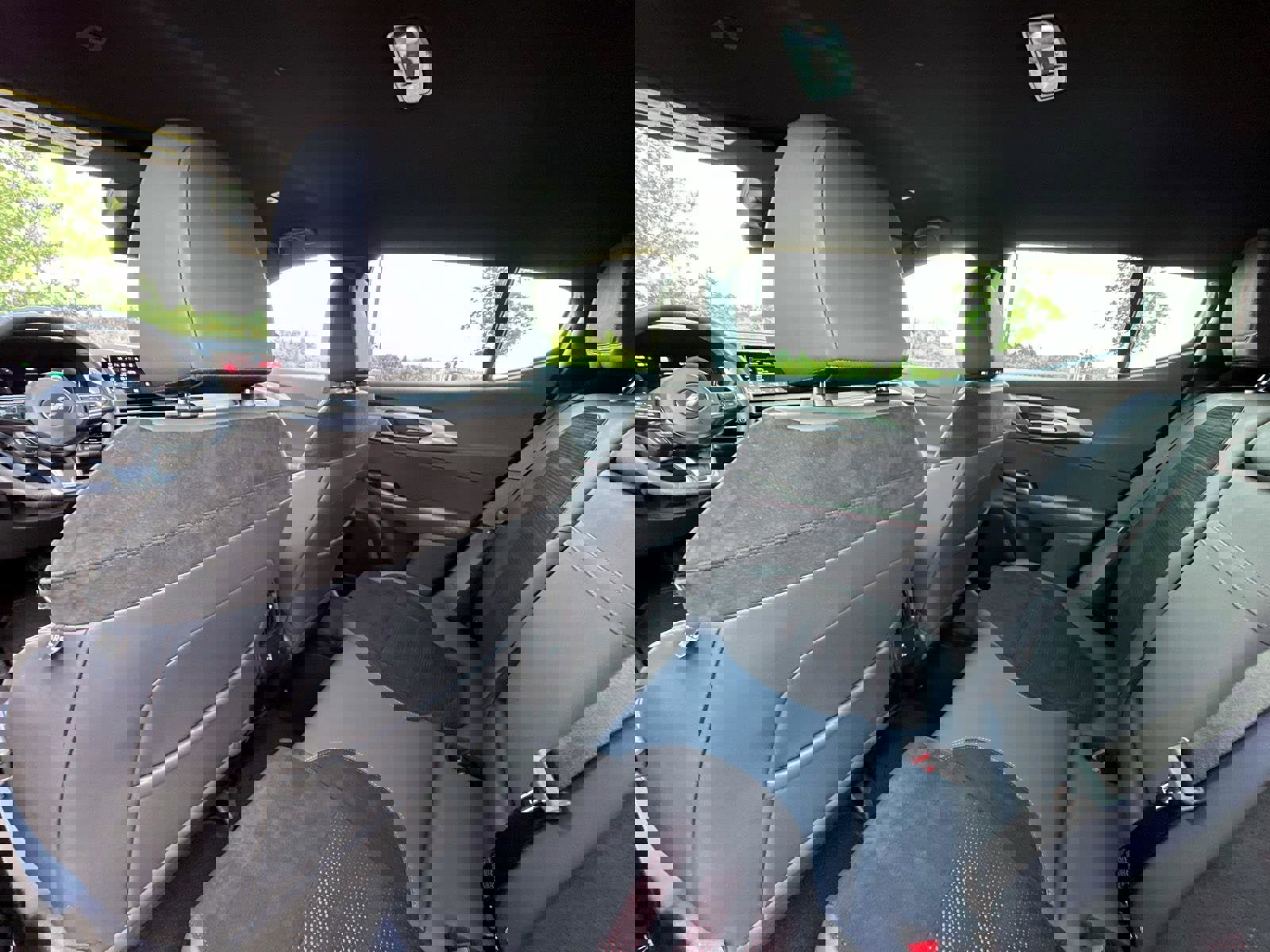 New 2025 Dodge Hornet R/T w/ Track Pack image 17