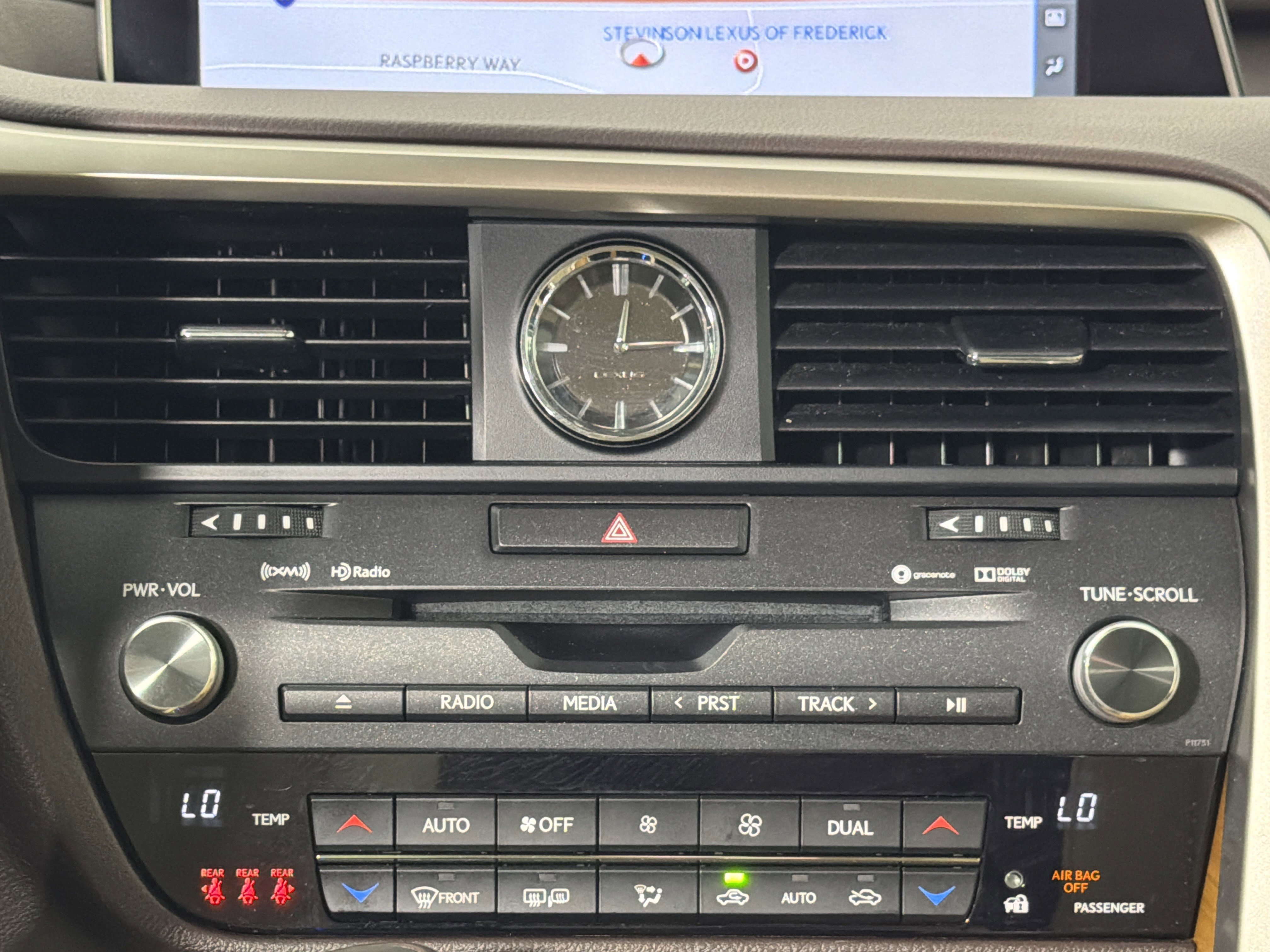 Used 2019 Lexus RX 450h AWD w/ Navigation Package image 21