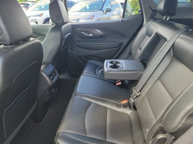 Used 2024 GMC Terrain SLT FWD image 15