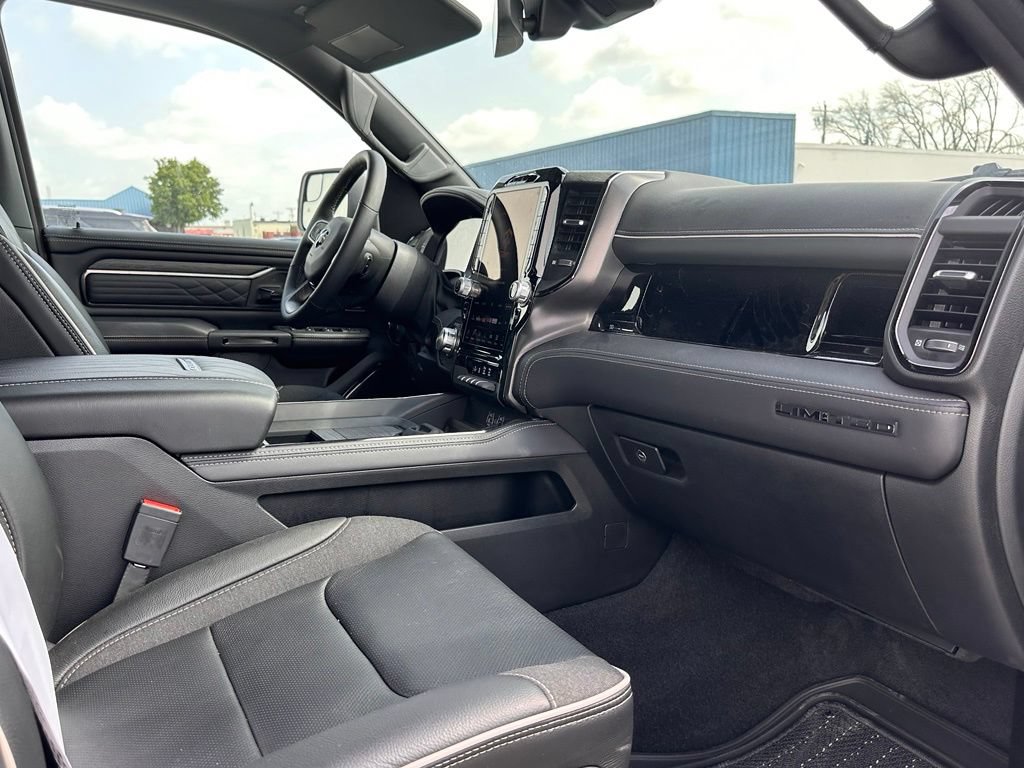 Used 2026 RAM 1500 Limited w/ Bed Utility Group AWD/4WD image 22